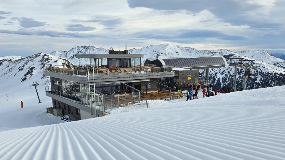 Gipfeltreffen: Restaurant & Wine Lounge.